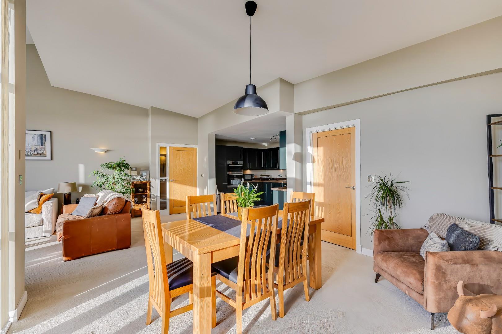 15 Y Cerigos, The Knap, Barry, CF62 6YU